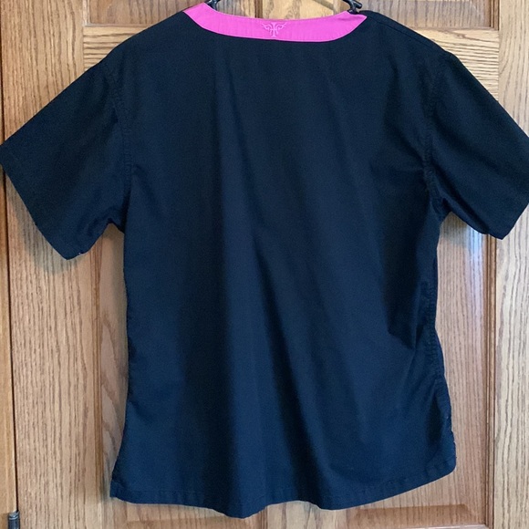 Med Couture scrub top - Picture 2 of 2